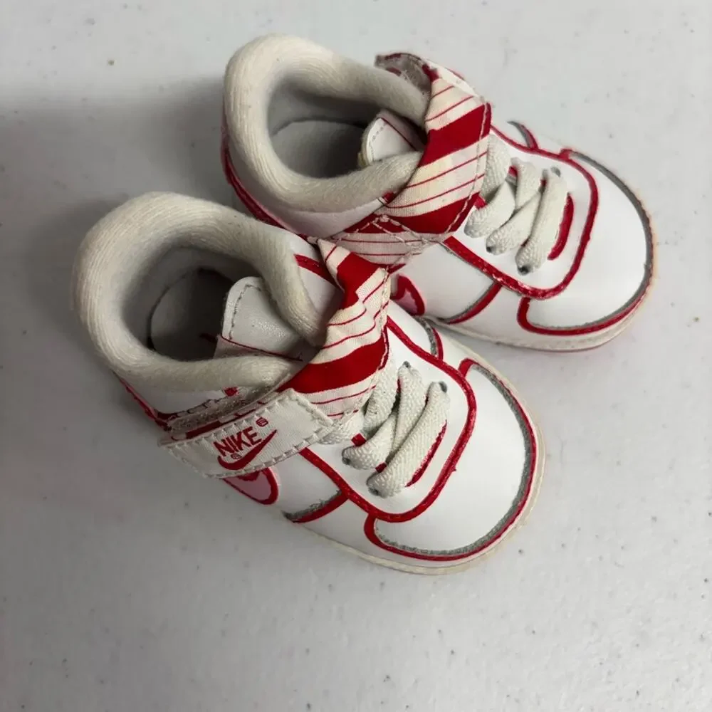 Nike Vandal Low Crib sneakers in white and red infant size 1C